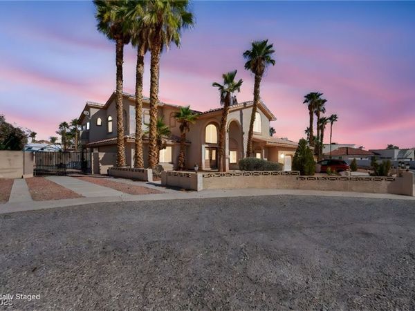 4691 N Tee Pee Lane, Las Vegas, NV 89129