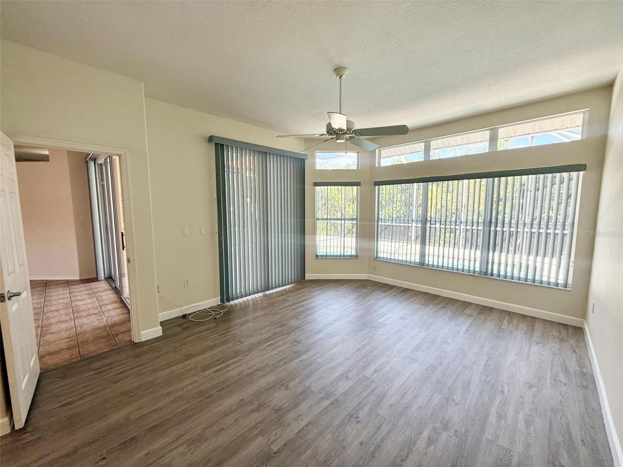 7157 42nd Court E, Sarasota, FL 34243 Photo