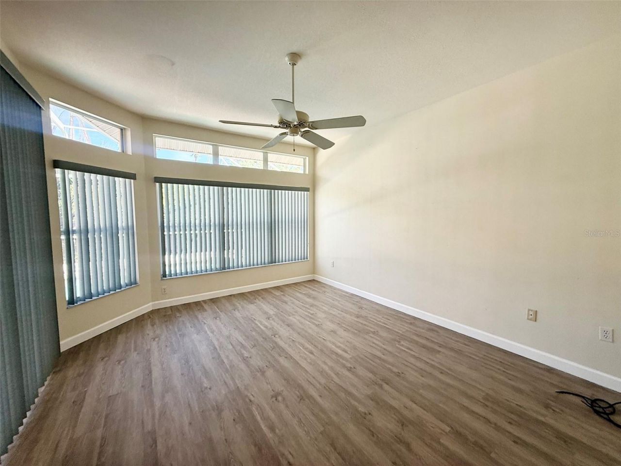 7157 42nd Court E, Sarasota, FL 34243 Photo