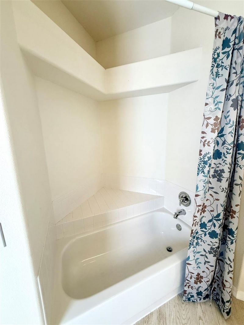 7157 42nd Court E, Sarasota, FL 34243 Photo