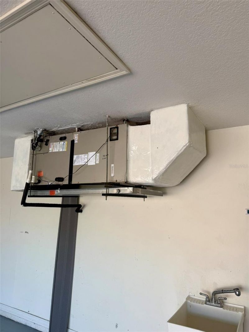 7157 42nd Court E, Sarasota, FL 34243 Photo