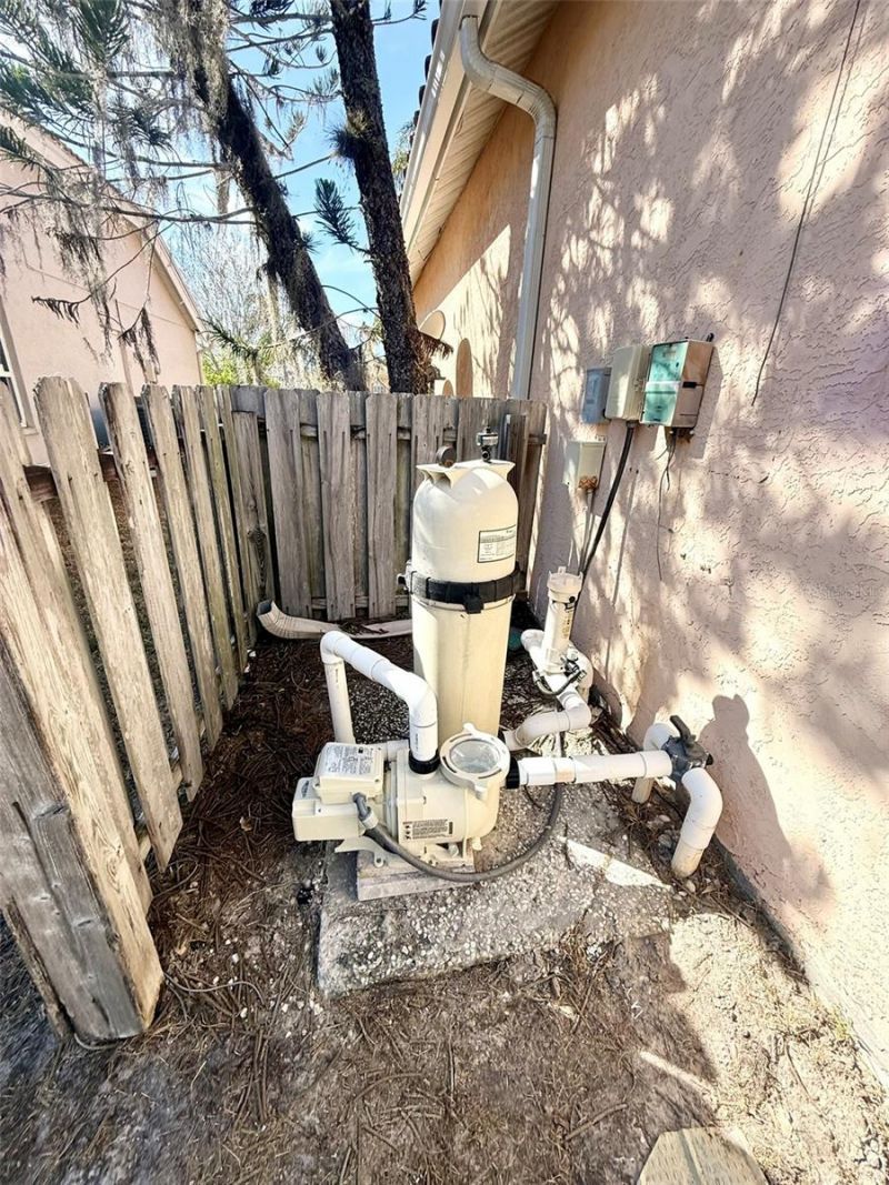 7157 42nd Court E, Sarasota, FL 34243 Photo