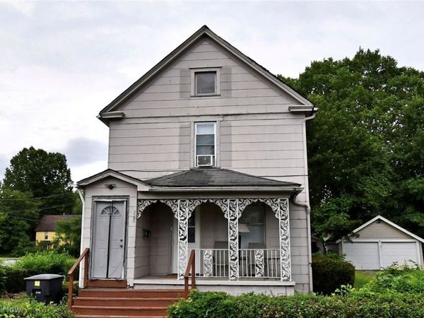 288 Dickey Avenue NW, Warren, OH 44485