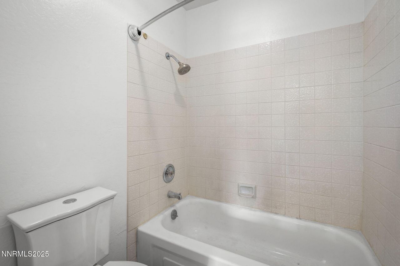 2845 Idlewild Drive, Unit 313, Reno, NV 89509 Photo