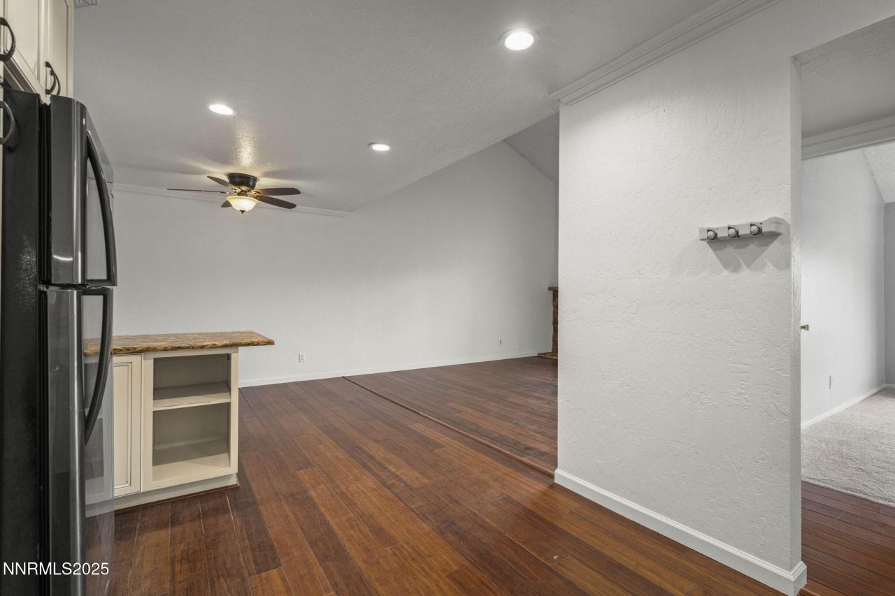 2845 Idlewild Drive, Unit 313, Reno, NV 89509 Photo
