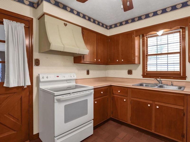 10217 County Road 550, Chillicothe, OH 45601 Photo 21