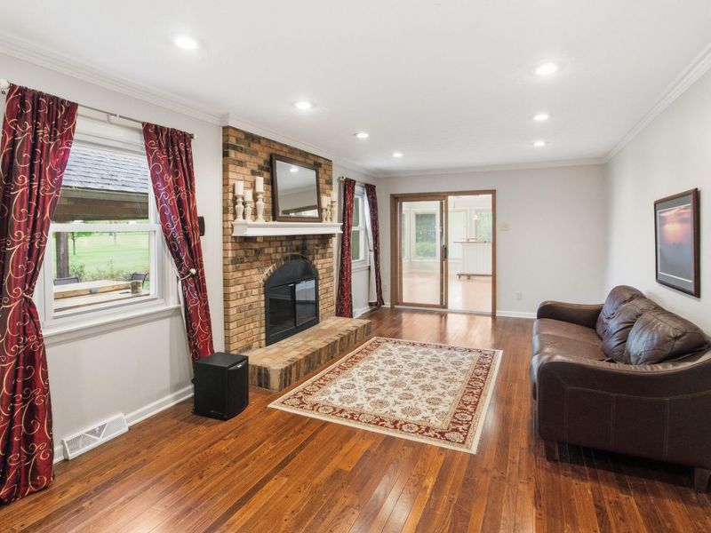 1539 Clubview Boulevard S, Columbus, OH 43235 Photo 36