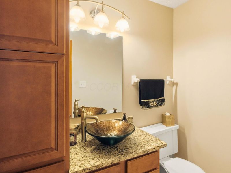 1539 Clubview Boulevard S, Columbus, OH 43235 Photo 42