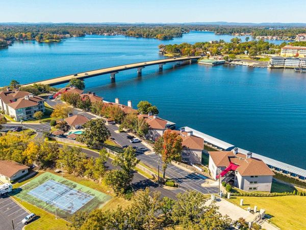 101 LONG ISLAND Drive, Unit 406, Hot Springs, AR 71913