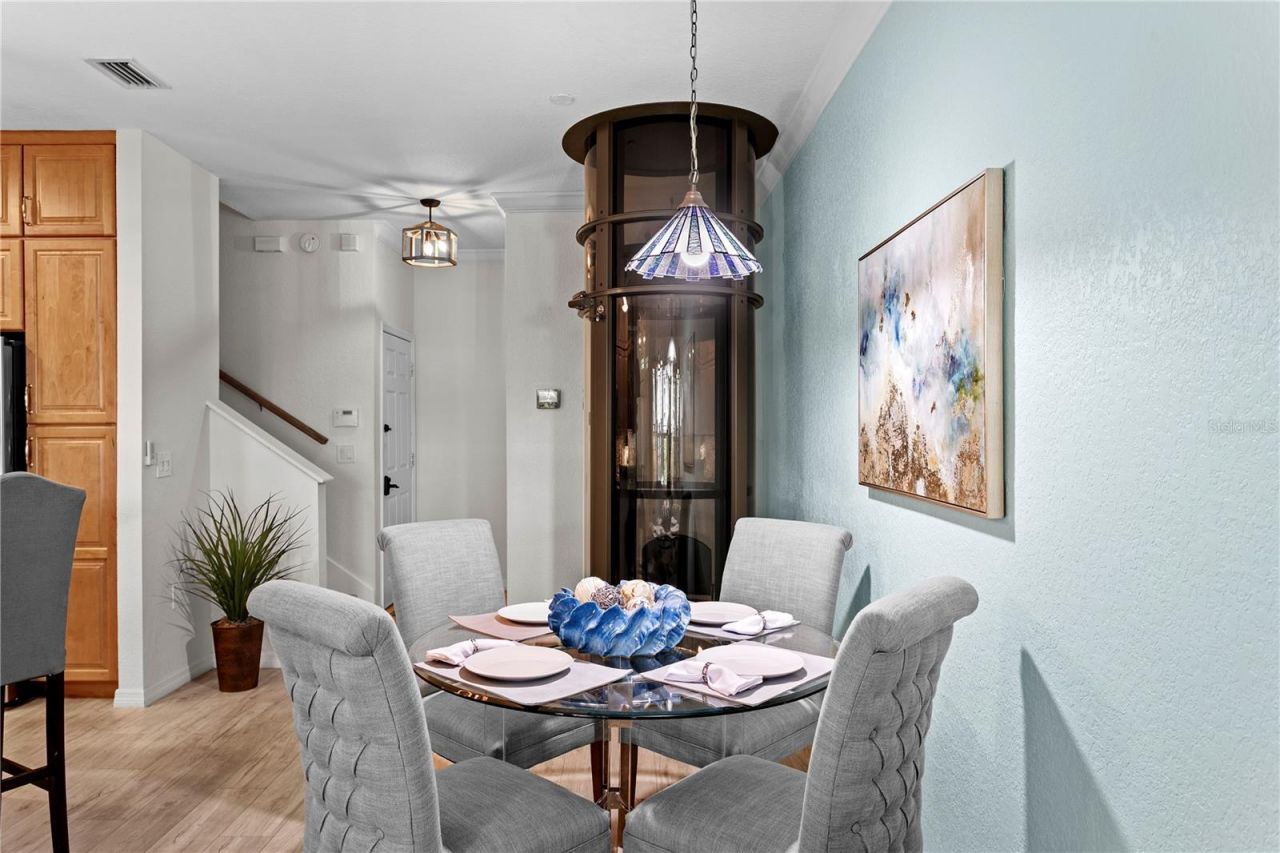 350 2nd Street N, Unit 6, Saint Petersburg, FL 33701 Photo