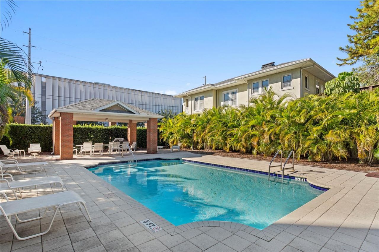 350 2nd Street N, Unit 6, Saint Petersburg, FL 33701 Photo