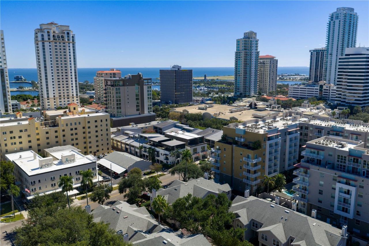 350 2nd Street N, Unit 6, Saint Petersburg, FL 33701 Photo