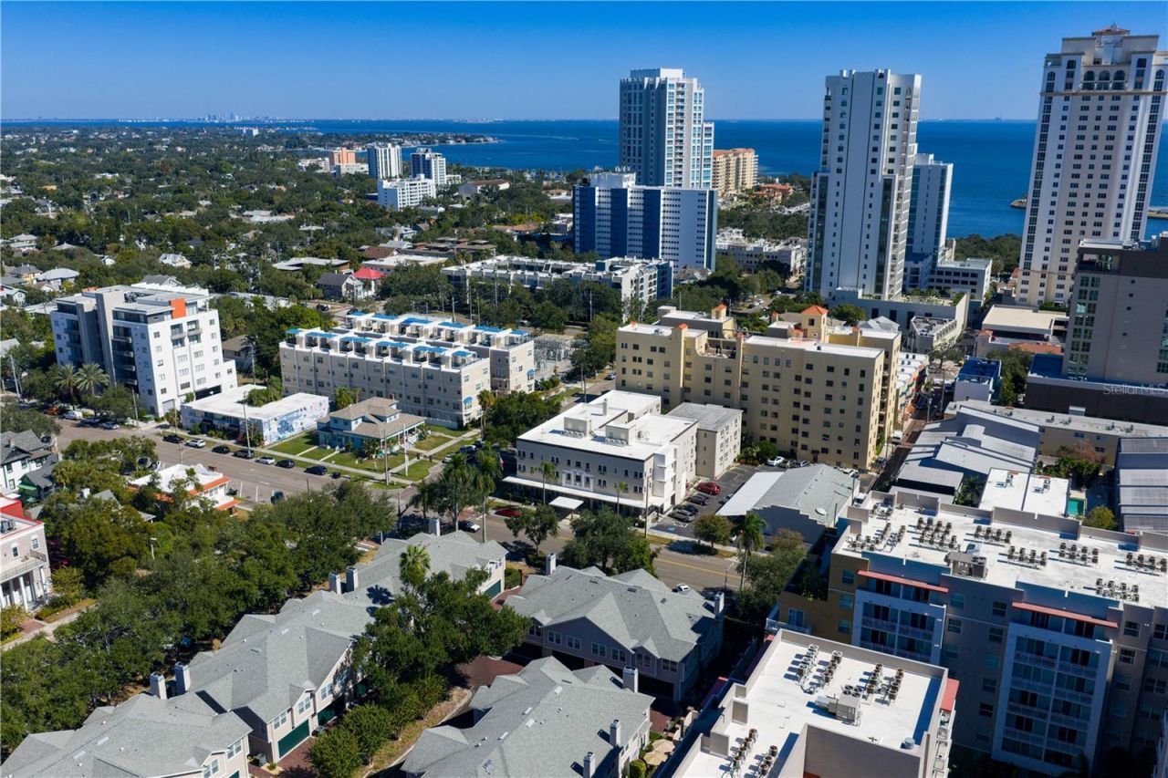 350 2nd Street N, Unit 6, Saint Petersburg, FL 33701 Photo