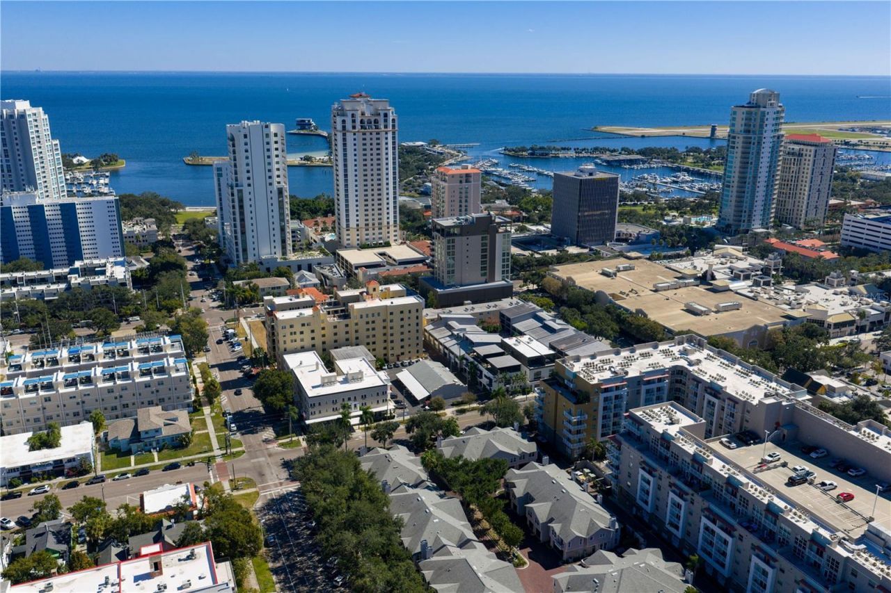 350 2nd Street N, Unit 6, Saint Petersburg, FL 33701 Photo