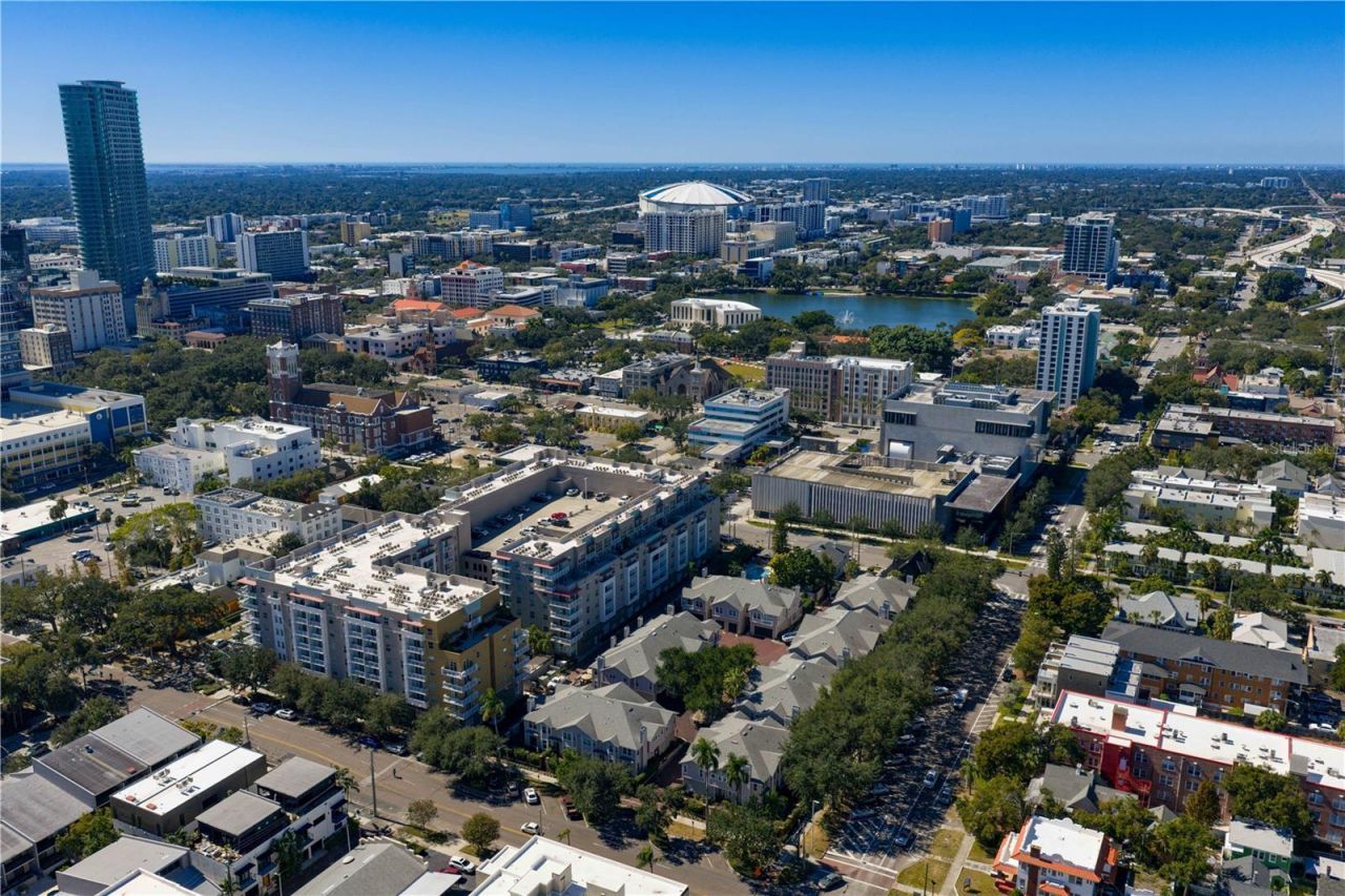 350 2nd Street N, Unit 6, Saint Petersburg, FL 33701 Photo