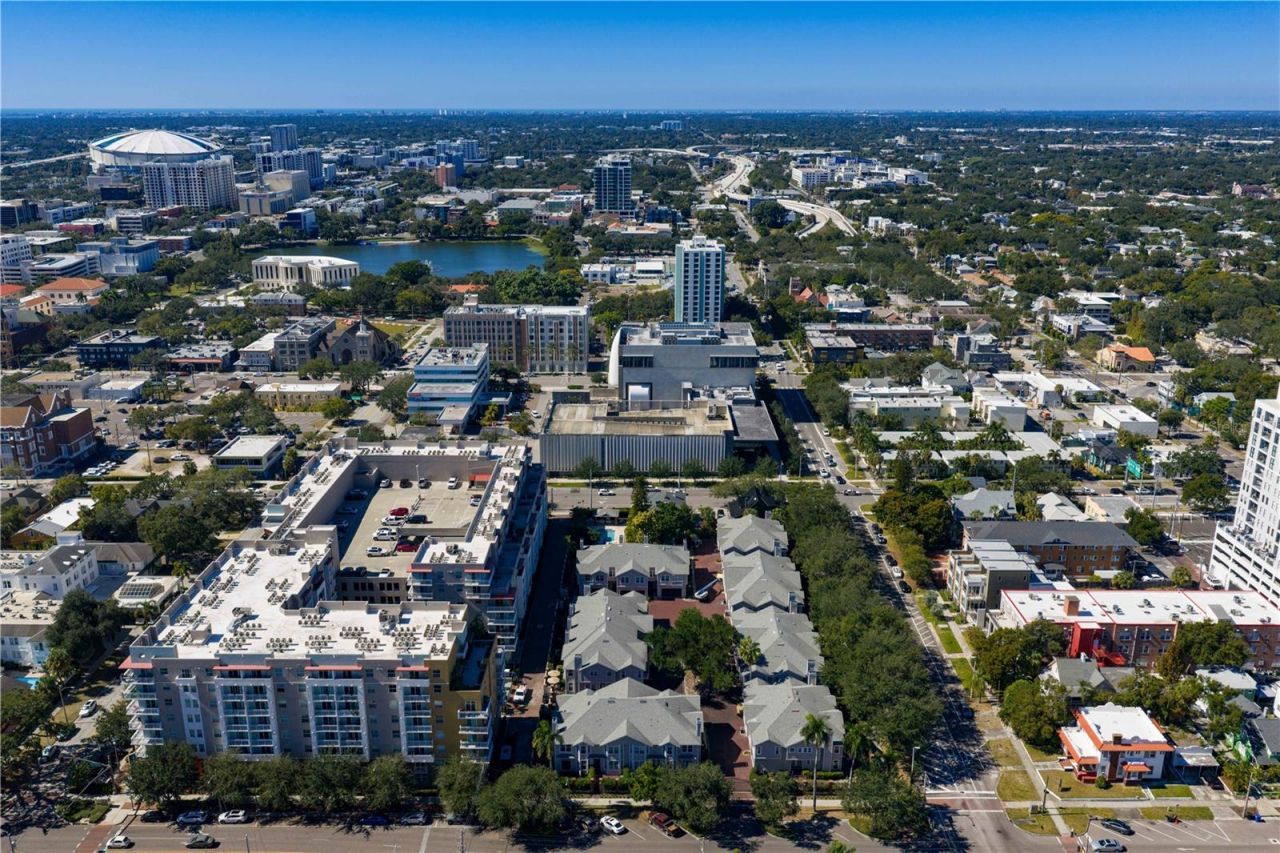 350 2nd Street N, Unit 6, Saint Petersburg, FL 33701 Photo