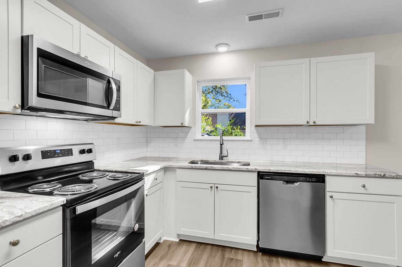 3100 Aspen Woods Lane Photo 10