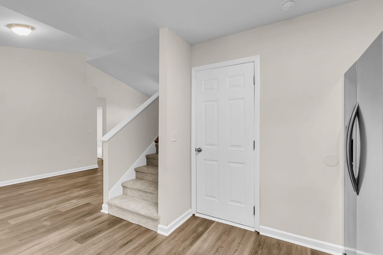 3100 Aspen Woods Lane Photo 11