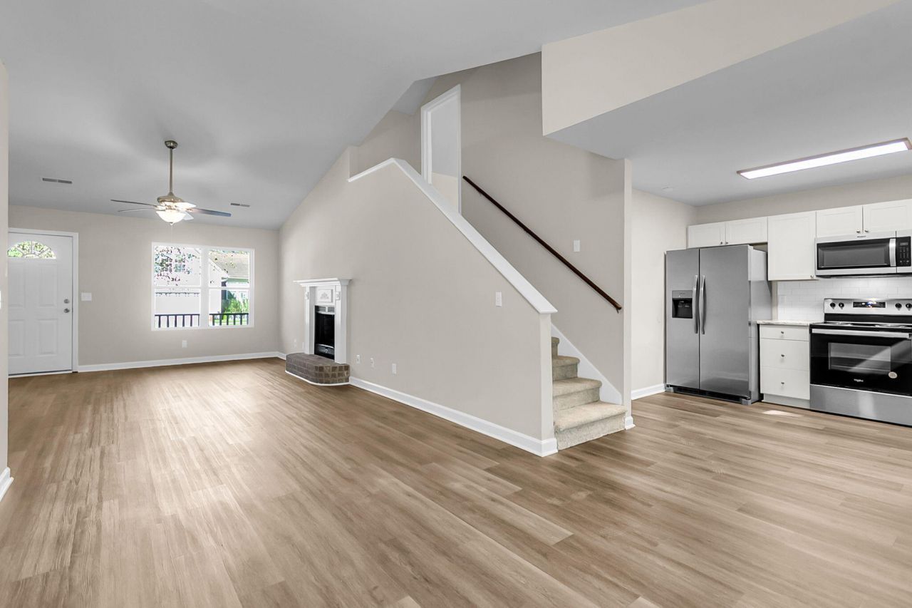 3100 Aspen Woods Lane Photo 8