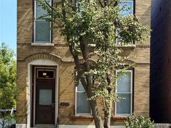 2010 Oregon Avenue, St Louis, MO 63104