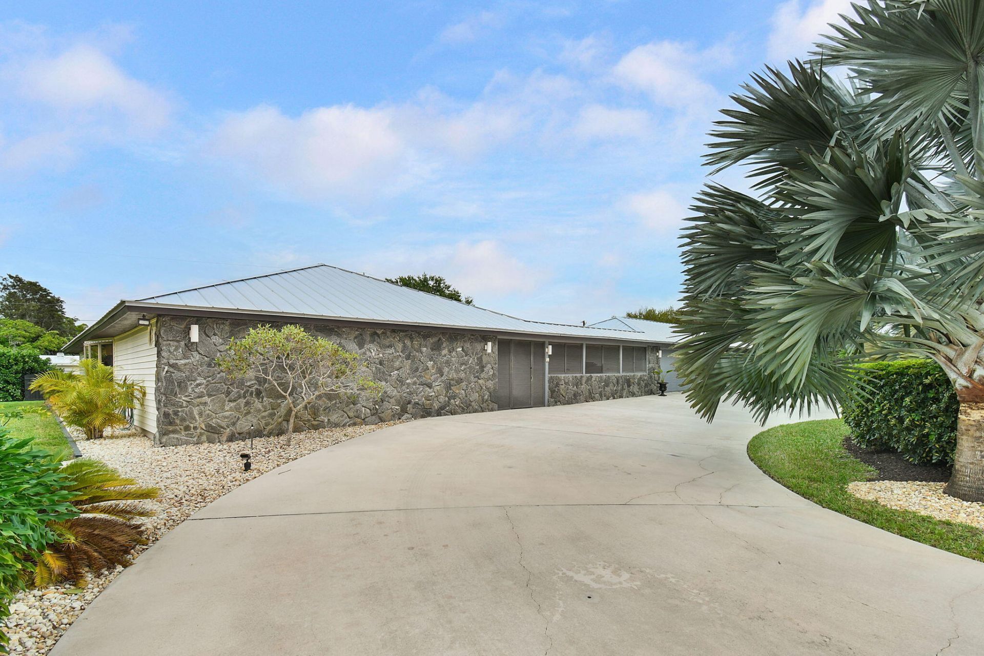 3504 Fontaneda Avenue, Fort Pierce, FL 34947 Photo