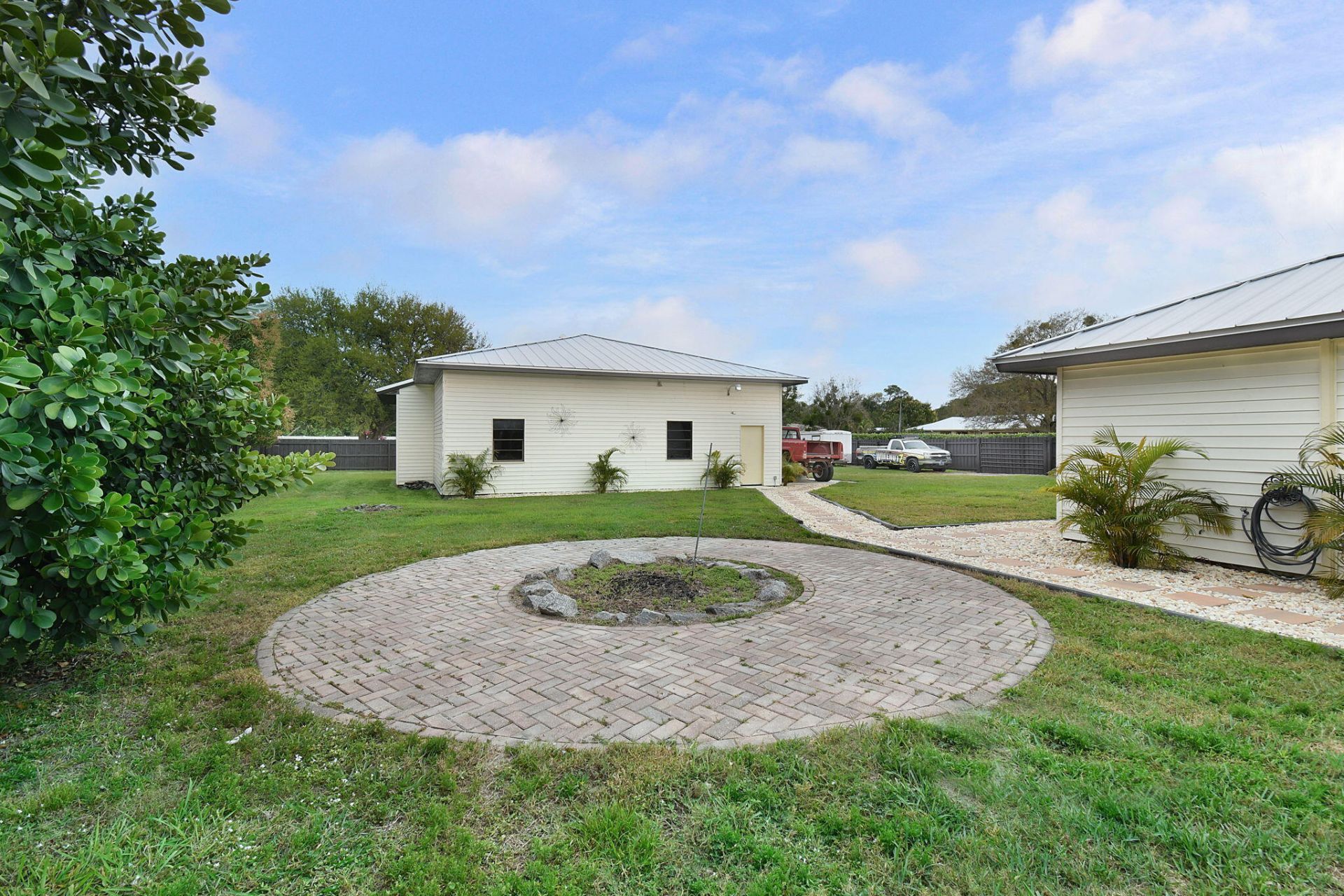 3504 Fontaneda Avenue, Fort Pierce, FL 34947 Photo