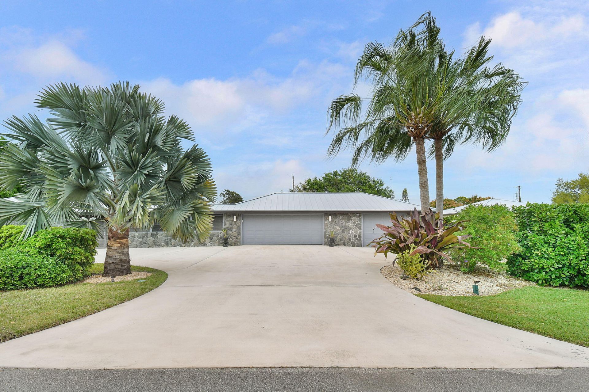 3504 Fontaneda Avenue, Fort Pierce, FL 34947 Photo