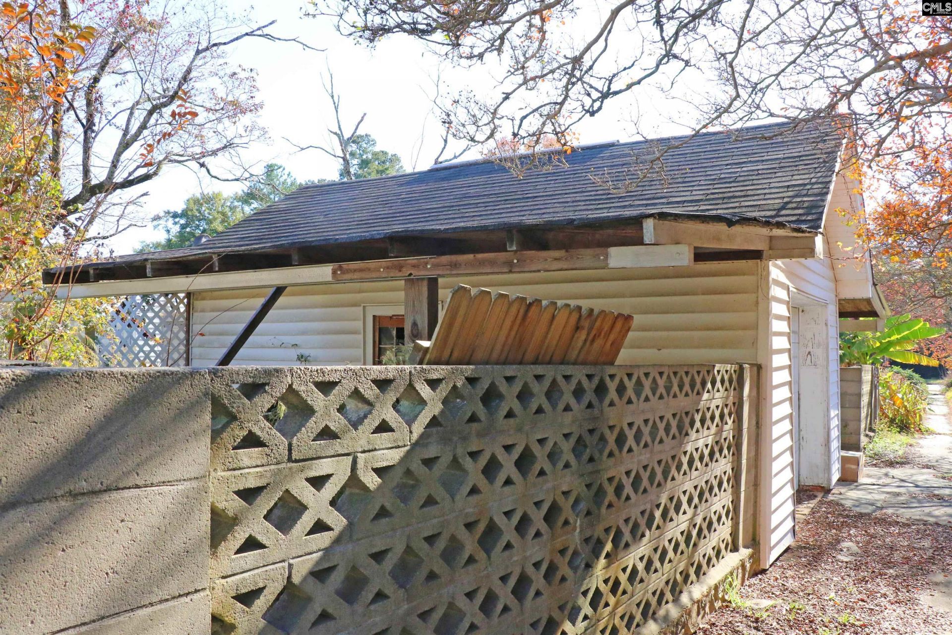 181 Louie Street Photo 21