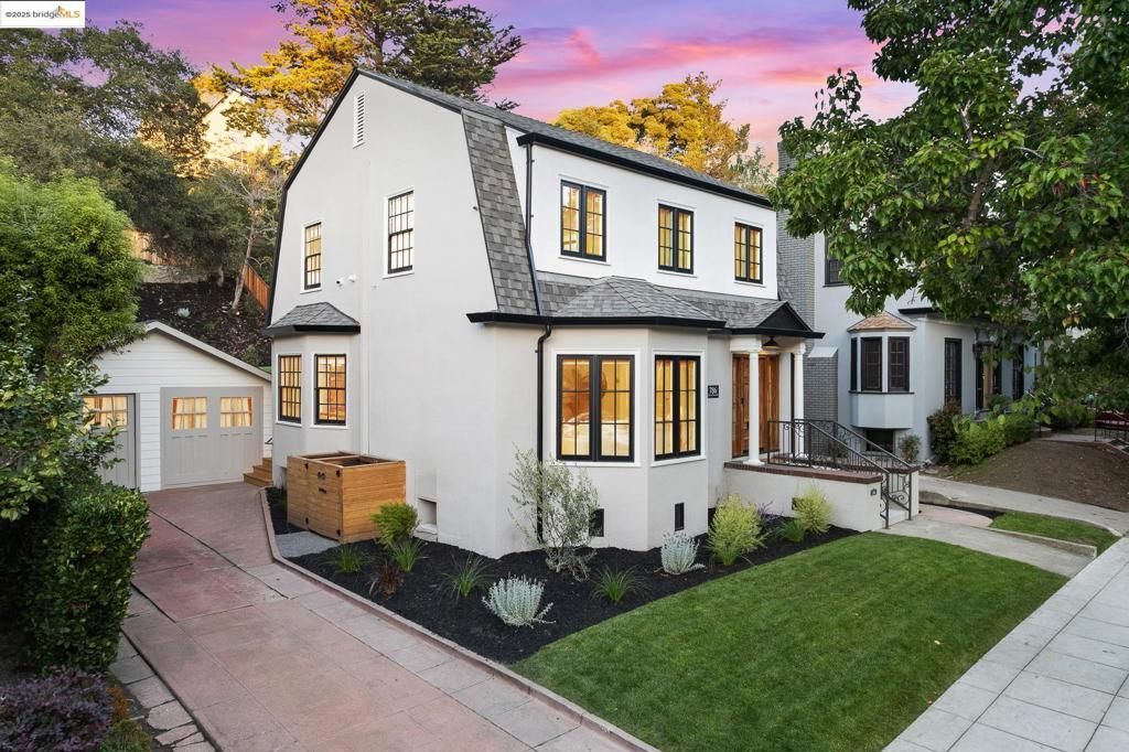 786 Trestle Glen Road, Oakland, CA 94610 Main Photo