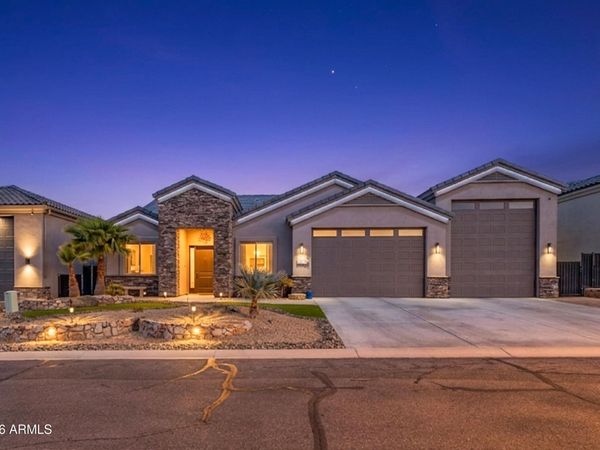 1793 E SAVANNAH Bend, Lake Havasu City, AZ 86404