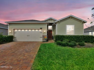 3916 CLOVERDALE Court, Middleburg, FL 32068