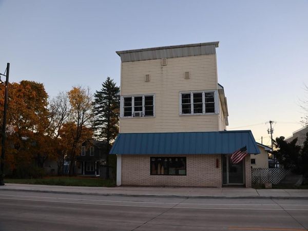 324 W Bayfield St, Washburn, WI 54891