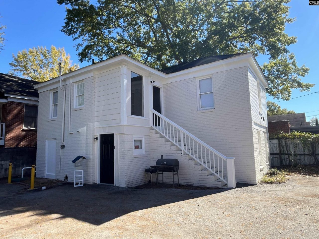 2620 Main Street Photo 10