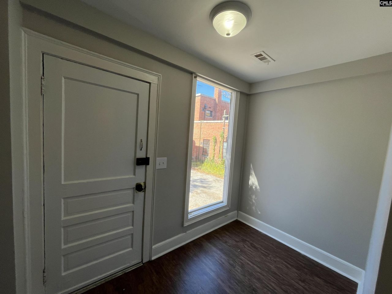 2620 Main Street Photo 13