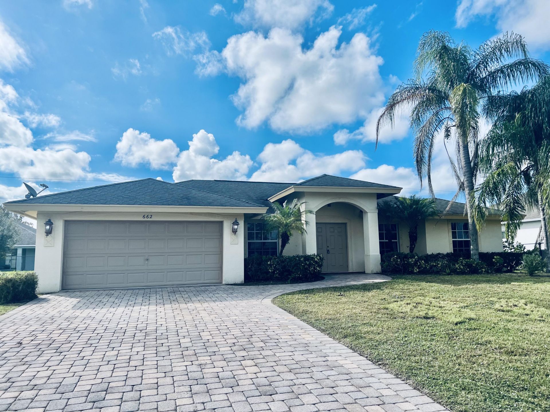 662 SW Jacoby Avenue, Port Saint Lucie, FL 34953 Photo