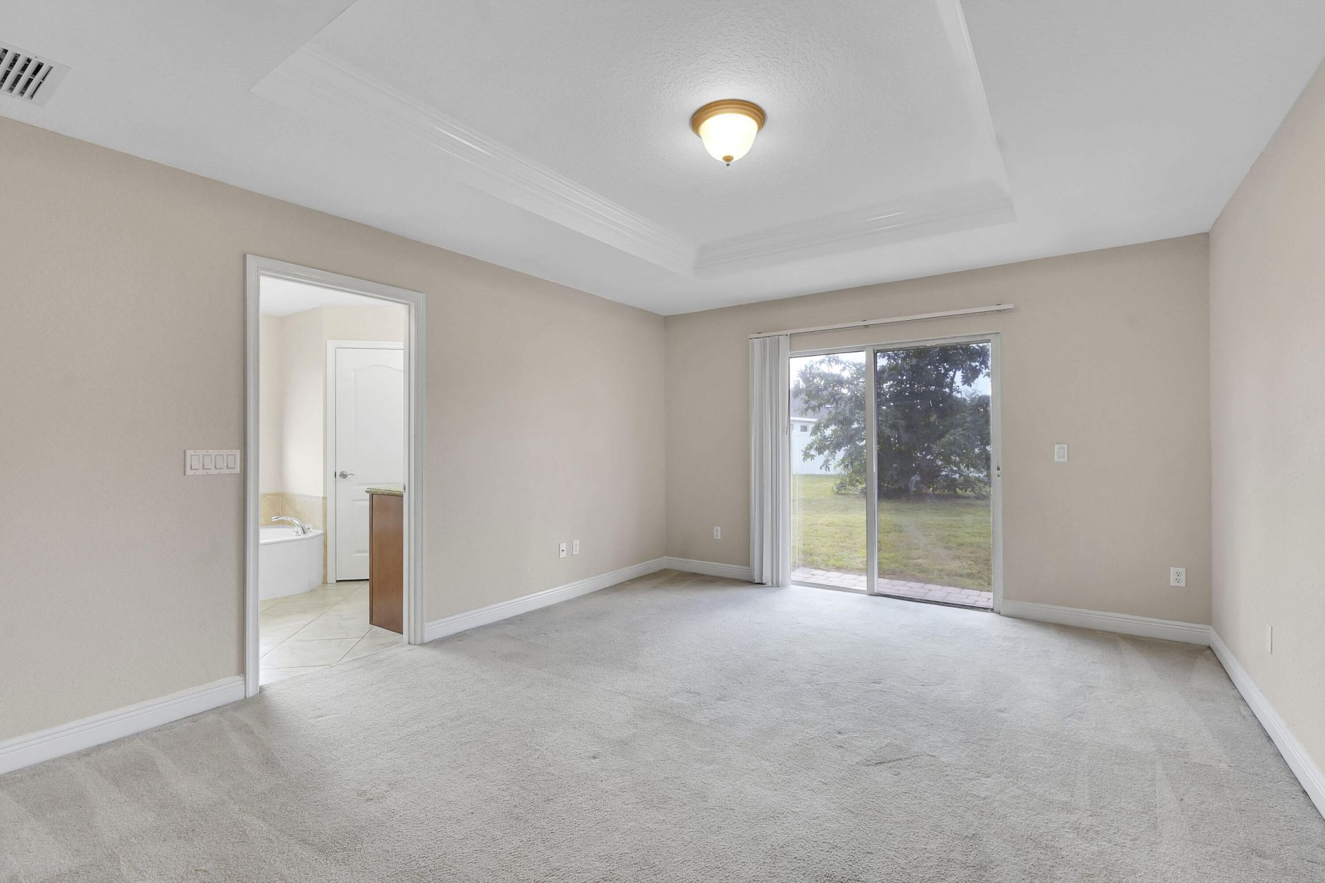 662 SW Jacoby Avenue, Port Saint Lucie, FL 34953 Photo