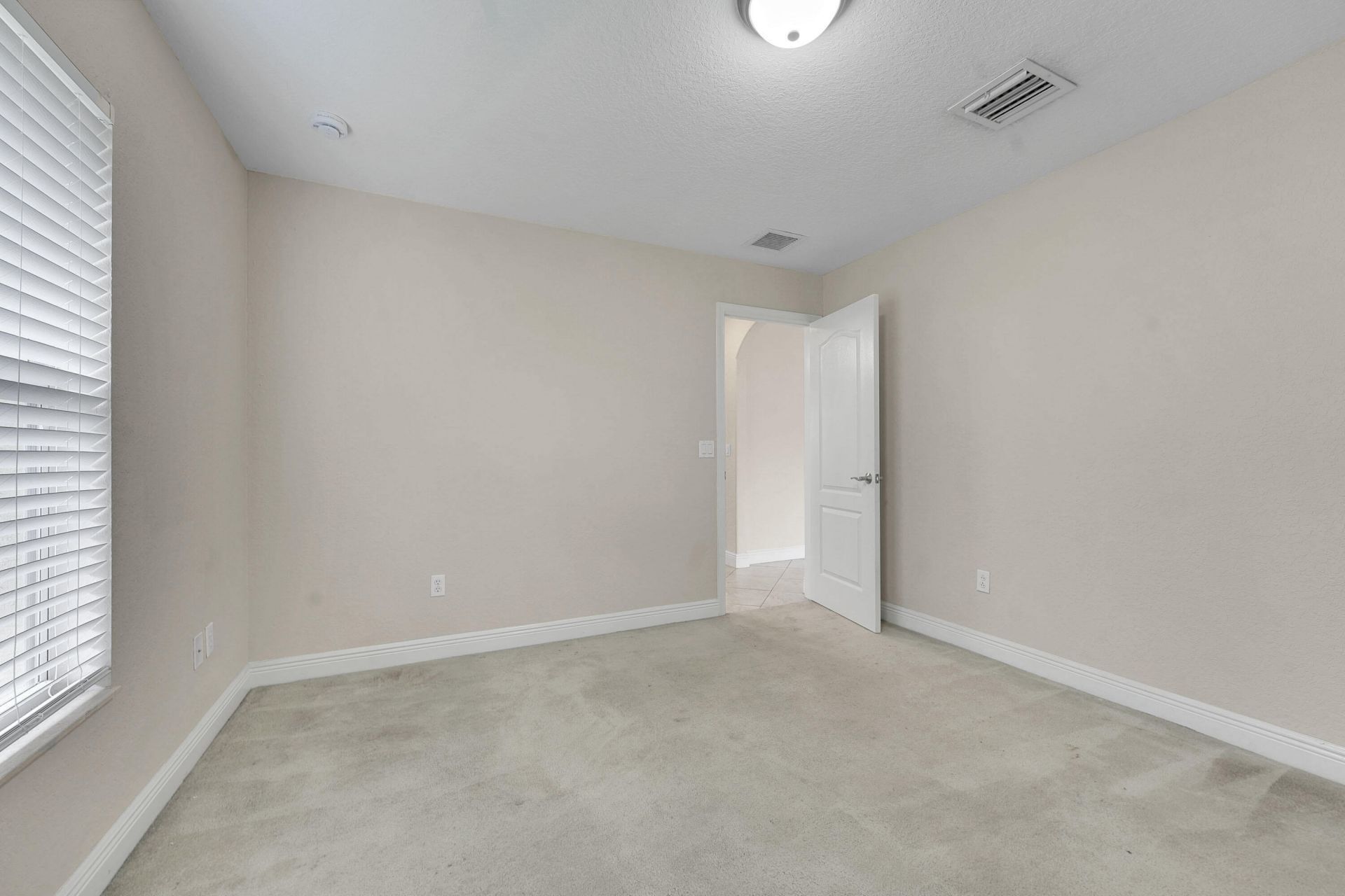 662 SW Jacoby Avenue, Port Saint Lucie, FL 34953 Photo