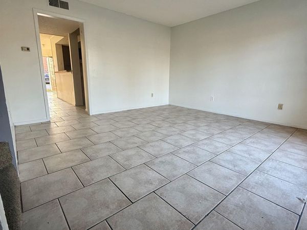 3091 RANGE LINE RD, Memphis, TN 38127