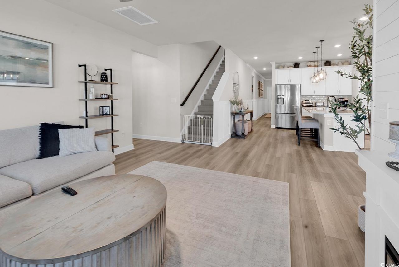 901 Maya Layne Dr. Photo 10