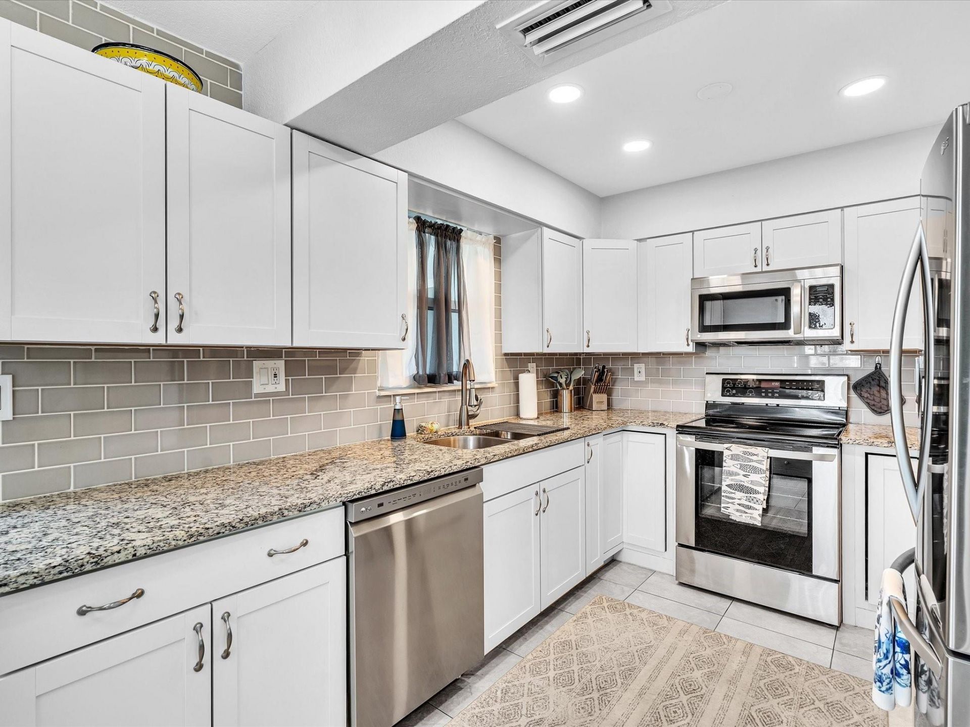 3540 SW 12th Court, Fort Lauderdale, FL 33312 Photo