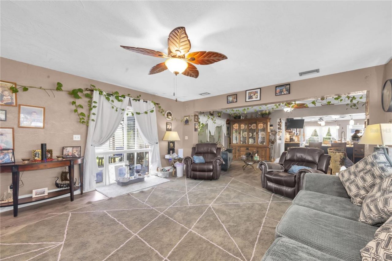 2087 59th Street N, Clearwater, FL 33760 Photo