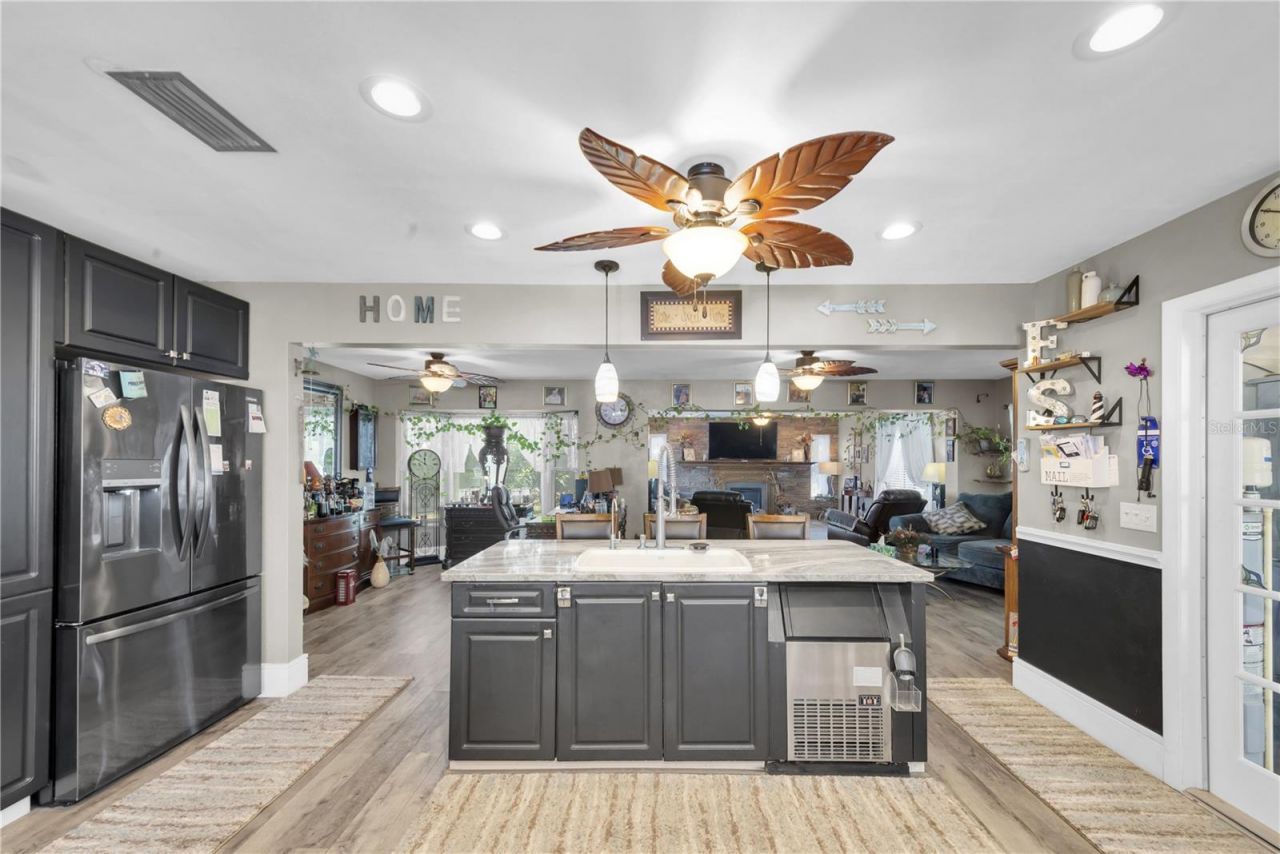 2087 59th Street N, Clearwater, FL 33760 Photo