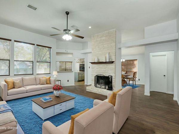 1810 Parkwood DR, Leander, TX 78641