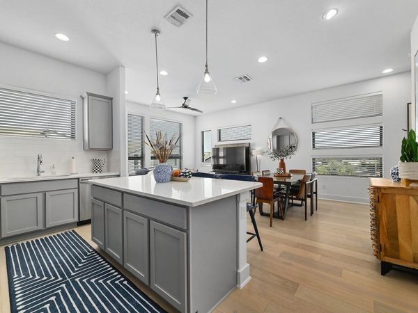 2050 Lohmans Spur RD, Unit 2301, Lakeway, TX 78734