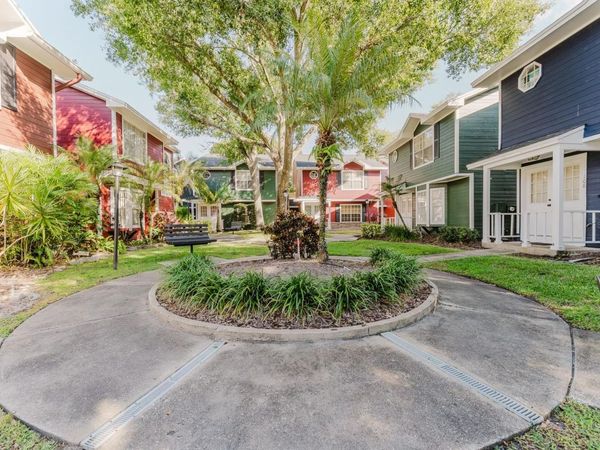 5990 SCOTCHWOOD GLEN, Unit 104, ORLANDO, FL 32822