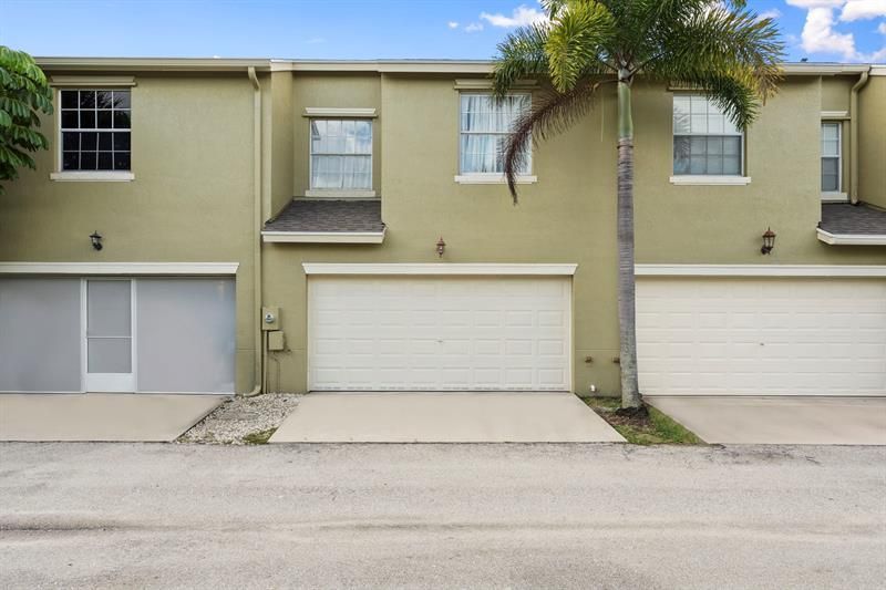 2125 SE Fern Park Drive, Port Saint Lucie, FL 34952 Photo