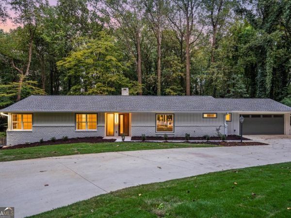 4955 Powers Ferry Road, Sandy Springs, GA 30327