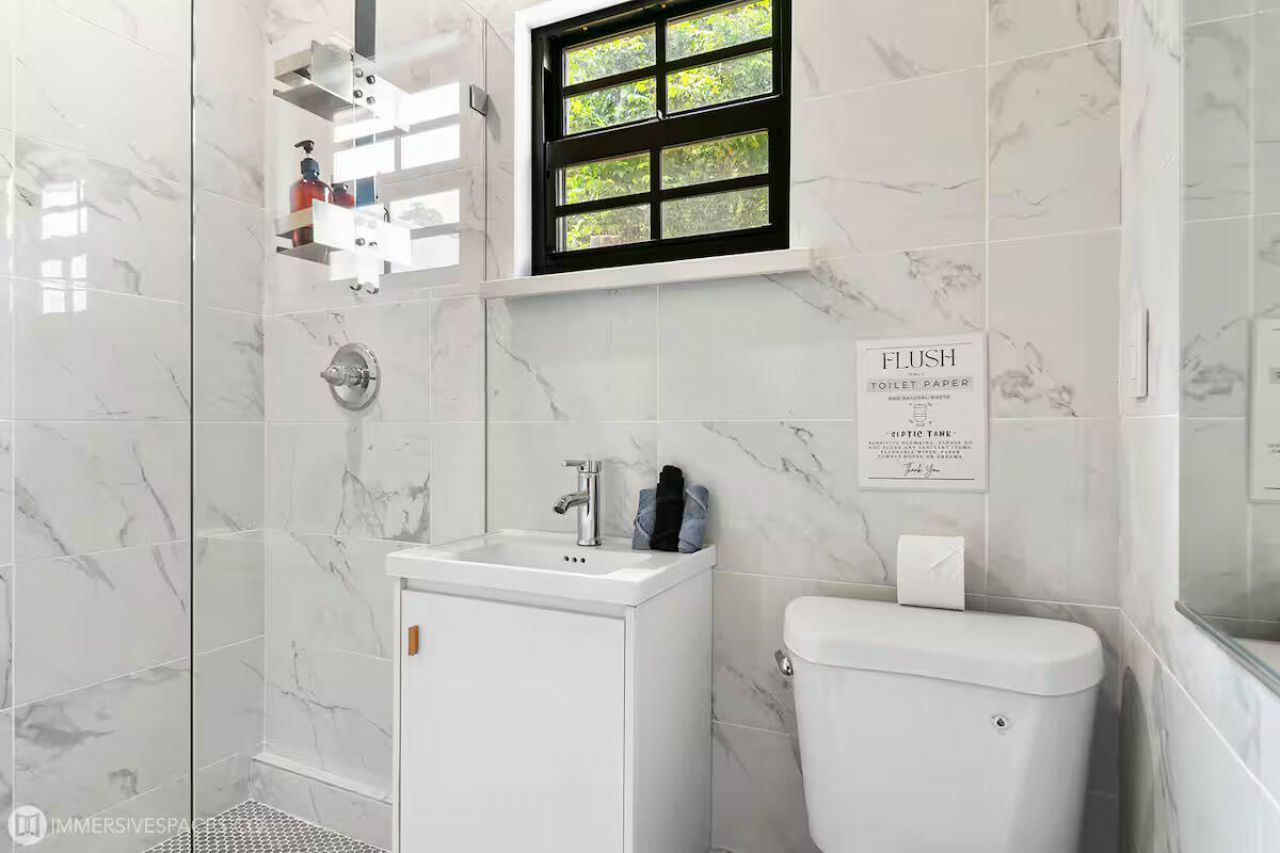 828 35th Street, West Palm Beach, FL 33407 Photo