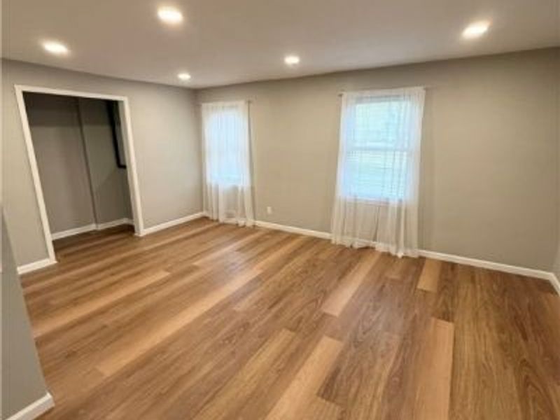 2379 Charney Road, University Heights, OH 44118 Photo 7