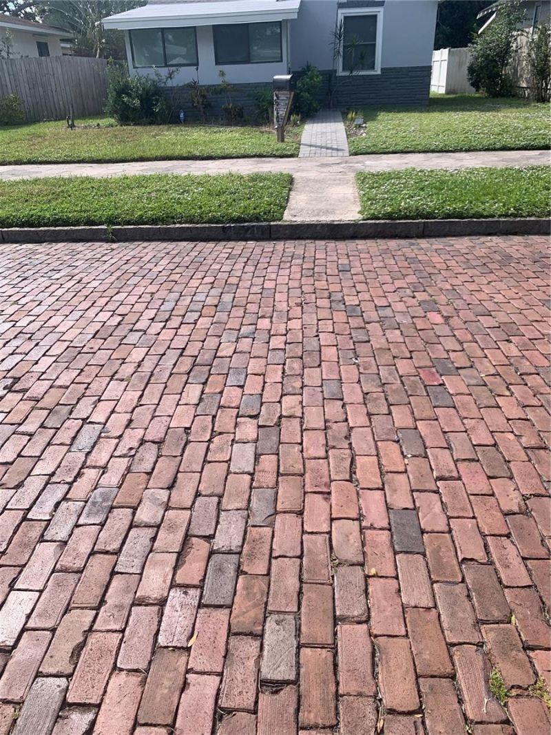 4520 Burlington Avenue N, Saint Petersburg, FL 33713 Photo